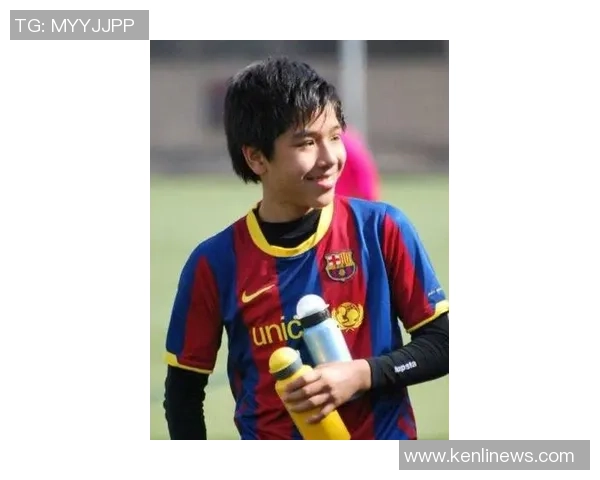 当今足球明星在场上位置的多样化与战术演变分析